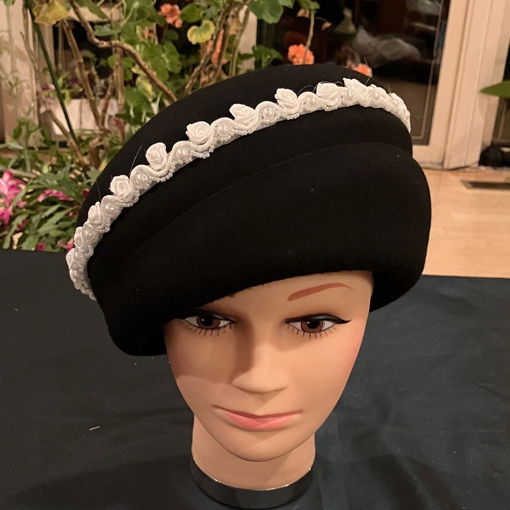 Classic Black Women’s Pillbox Hat with White Rosette Trim